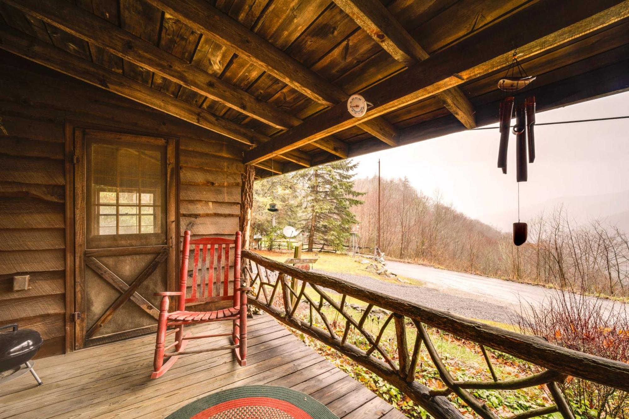 Rustic Maggie Valley Cabin With Mountain Views! Exterior foto