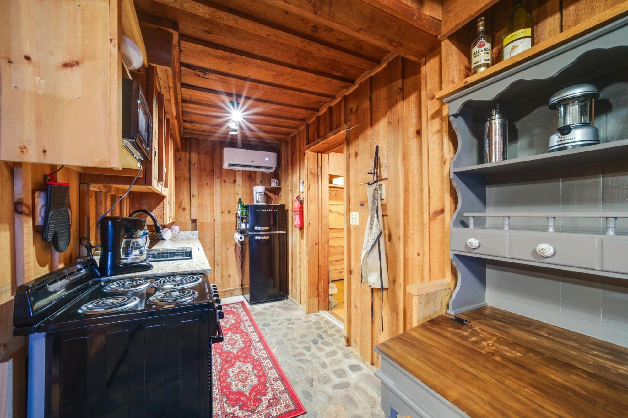 Rustic Maggie Valley Cabin With Mountain Views! Exterior foto