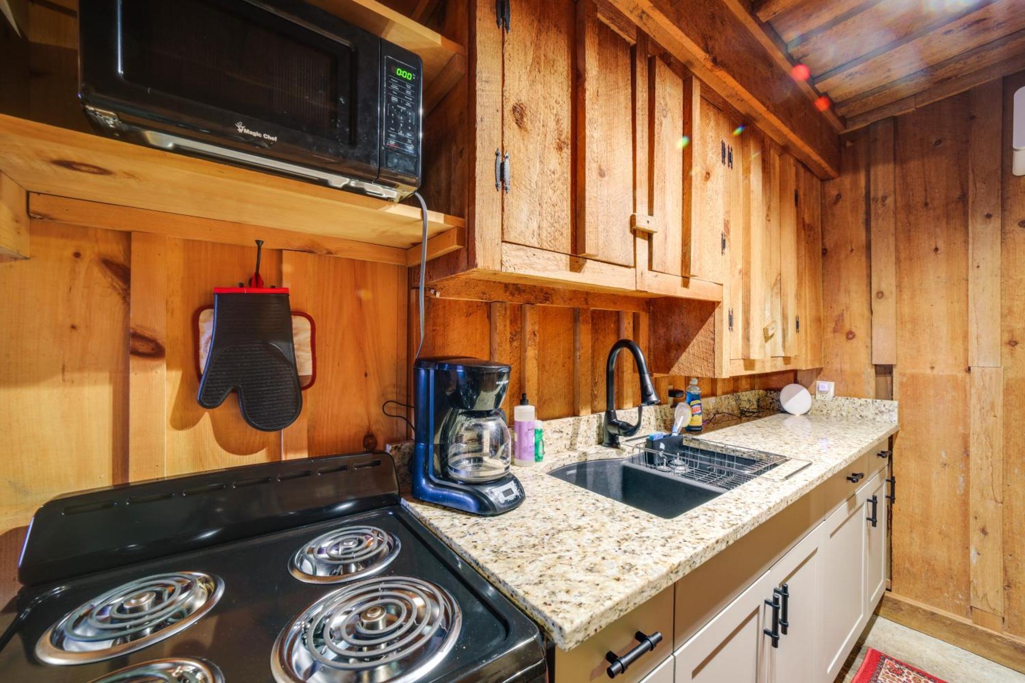 Rustic Maggie Valley Cabin With Mountain Views! Exterior foto